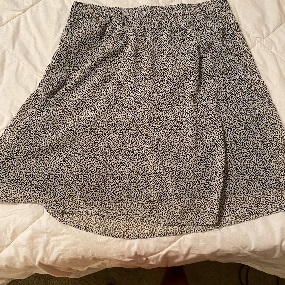 Leopard skirt